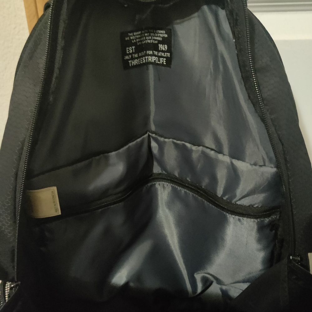 Adidas Black Tech Friendly Load Spring Backpack U… - image 6